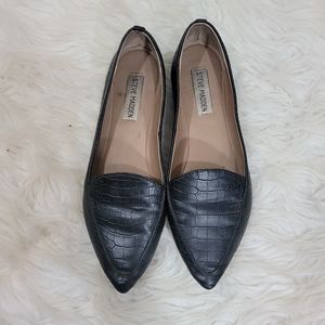 Steve Madden focus black pointy toe slip on flats 7.5